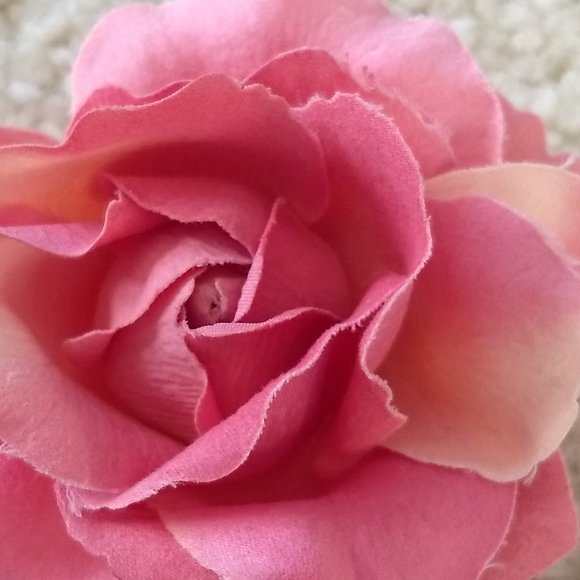 vintage y2k 00s large 3D rosette flower blossom pin brooch - Picture 3 of 7